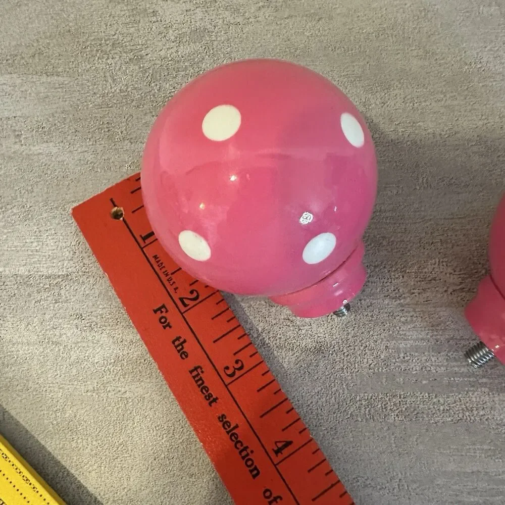 Set Of Curtain Rod Finials Pink With‎ White Polka Dots Round